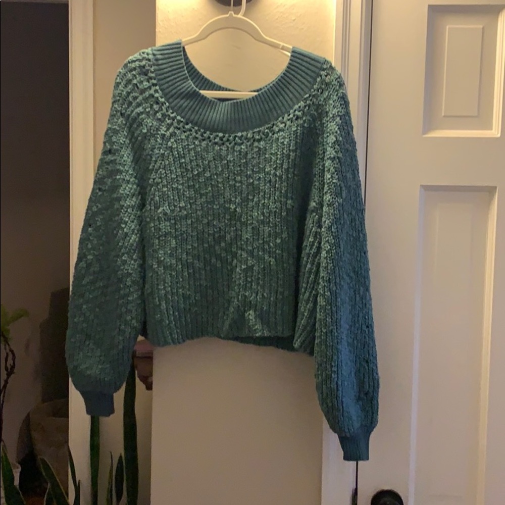 Tee people sweater
